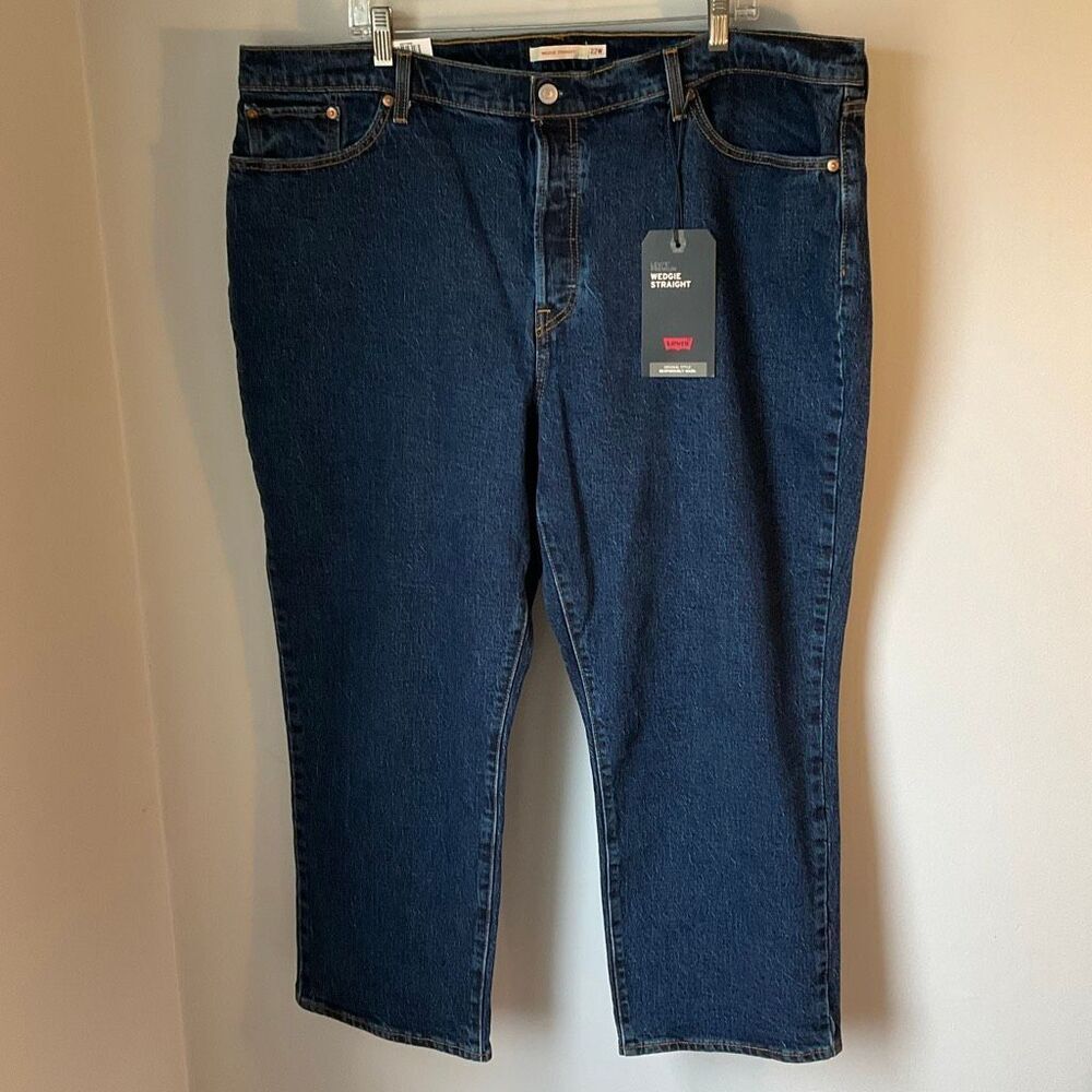 Levi’s Wedgie Straight High Rise 5 Pocket Button Fly, 22W. Plus Size - Picture 13 of 14